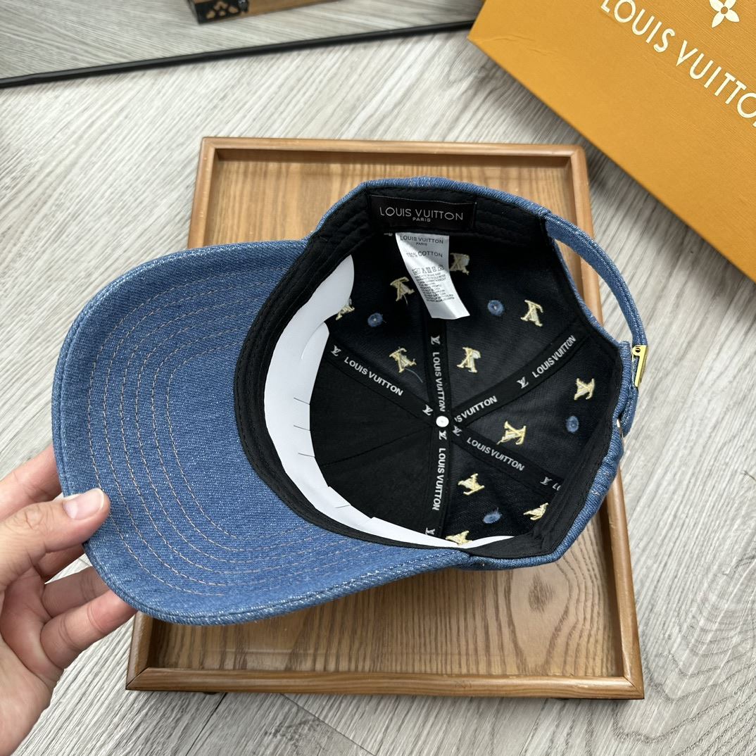 Louis Vuitton Caps